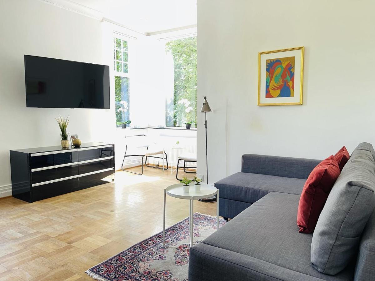 Aday - Aalborg Mansion - Open Bright Apartment With Garden Buitenkant foto