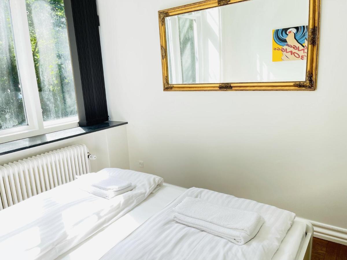 Aday - Aalborg Mansion - Open Bright Apartment With Garden Buitenkant foto