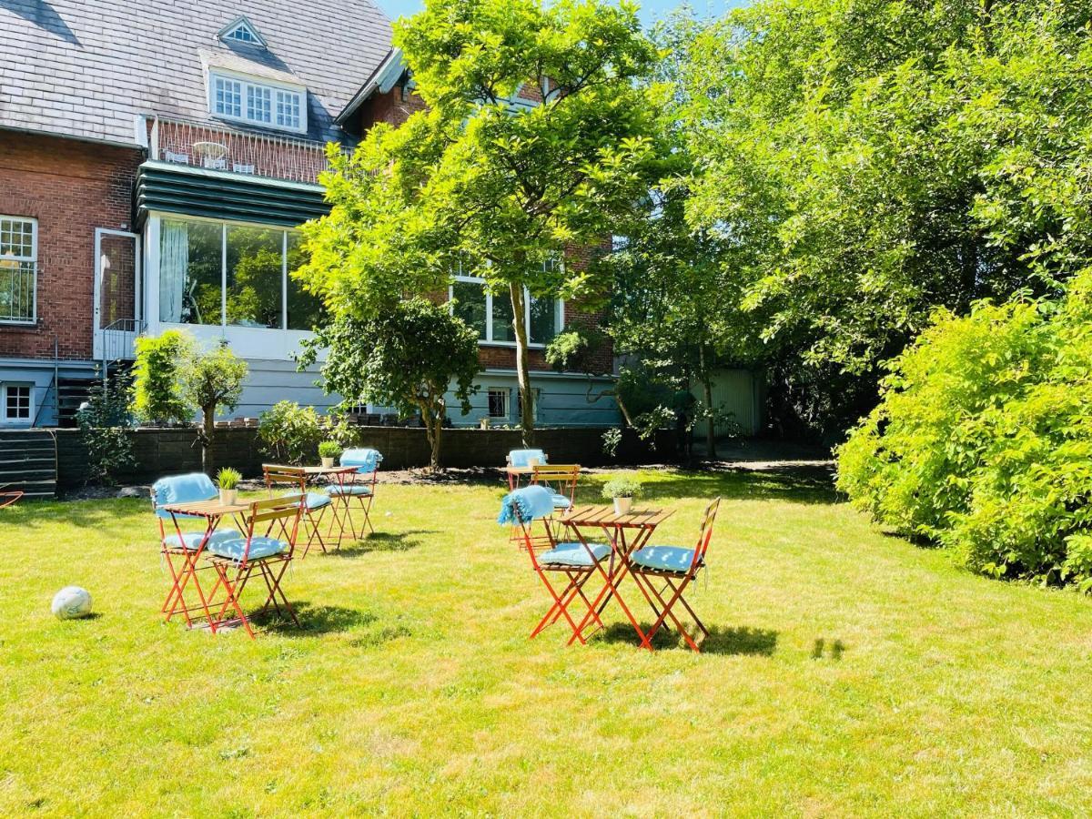 Aday - Aalborg Mansion - Open Bright Apartment With Garden Buitenkant foto